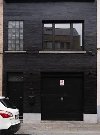 Coasthouse 'blackfish' - Free Parking - Free Wifi - Bicycle Storage - Nearby The Sea *