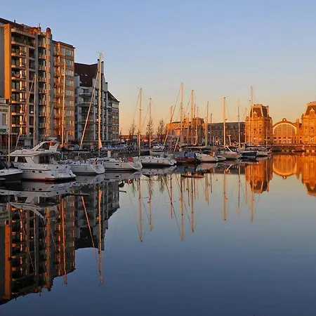 Coasthouse 'blackfish' - Free Parking - Free Wifi - Bicycle Storage - Nearby The Sea *